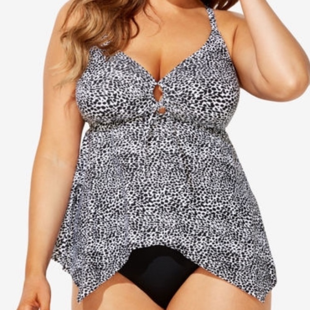 NWT Leopard Handkerchief Tankini